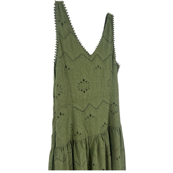 NWT’S HOUSE OF HARLOW 1960  Button Front Cotton Eyelet Dress in Olive Green sz 8 - Picture 9 of 15